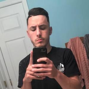 Meet your Posher, Ceejay